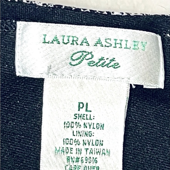 3 Womens Laura Ashley petite dress blouses. - Picture 5 of 16